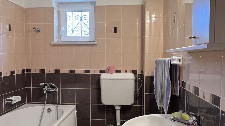 Vila Poienile - proximitate Valenii de munte - Poză 12