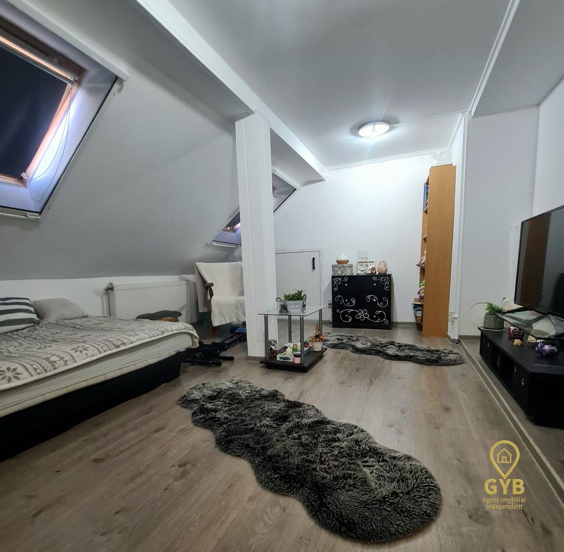 Casă cu 5 camere,  S+P+Mansarda-zona centrală Oradea(Strada Primariei) - Poză 14