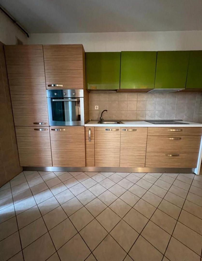Închiriez apartament 2 camere, Decebal, mobilat și utilat, plan B - Poză 4