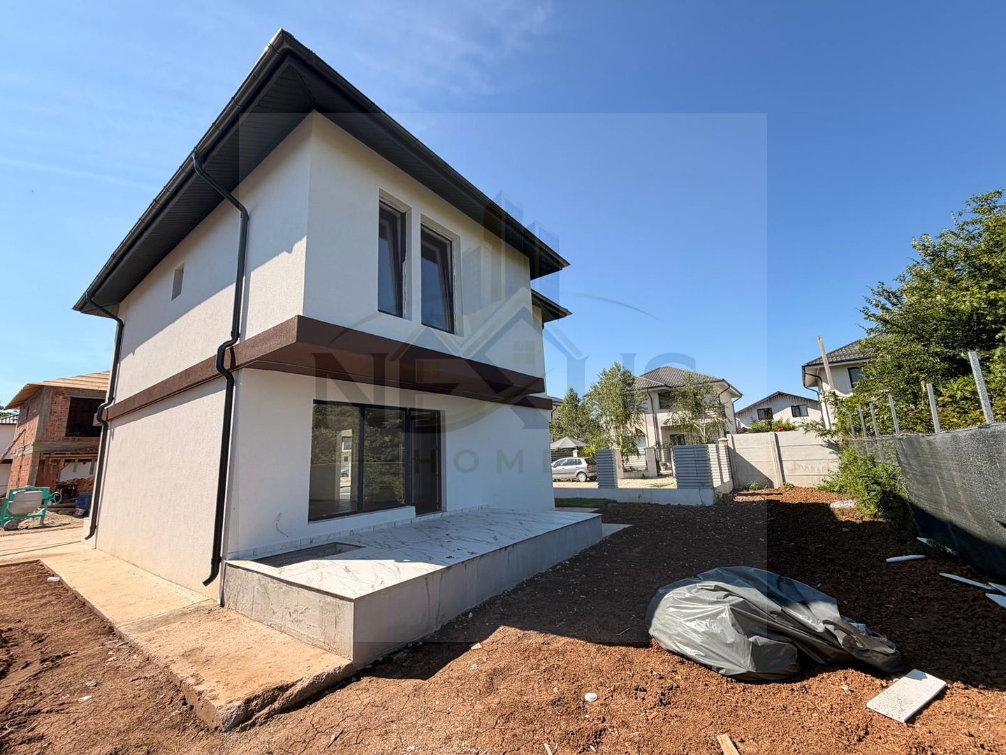Vila individuala-Comuna Berceni - Mutare rapida - Curte amenajata - Poză 17