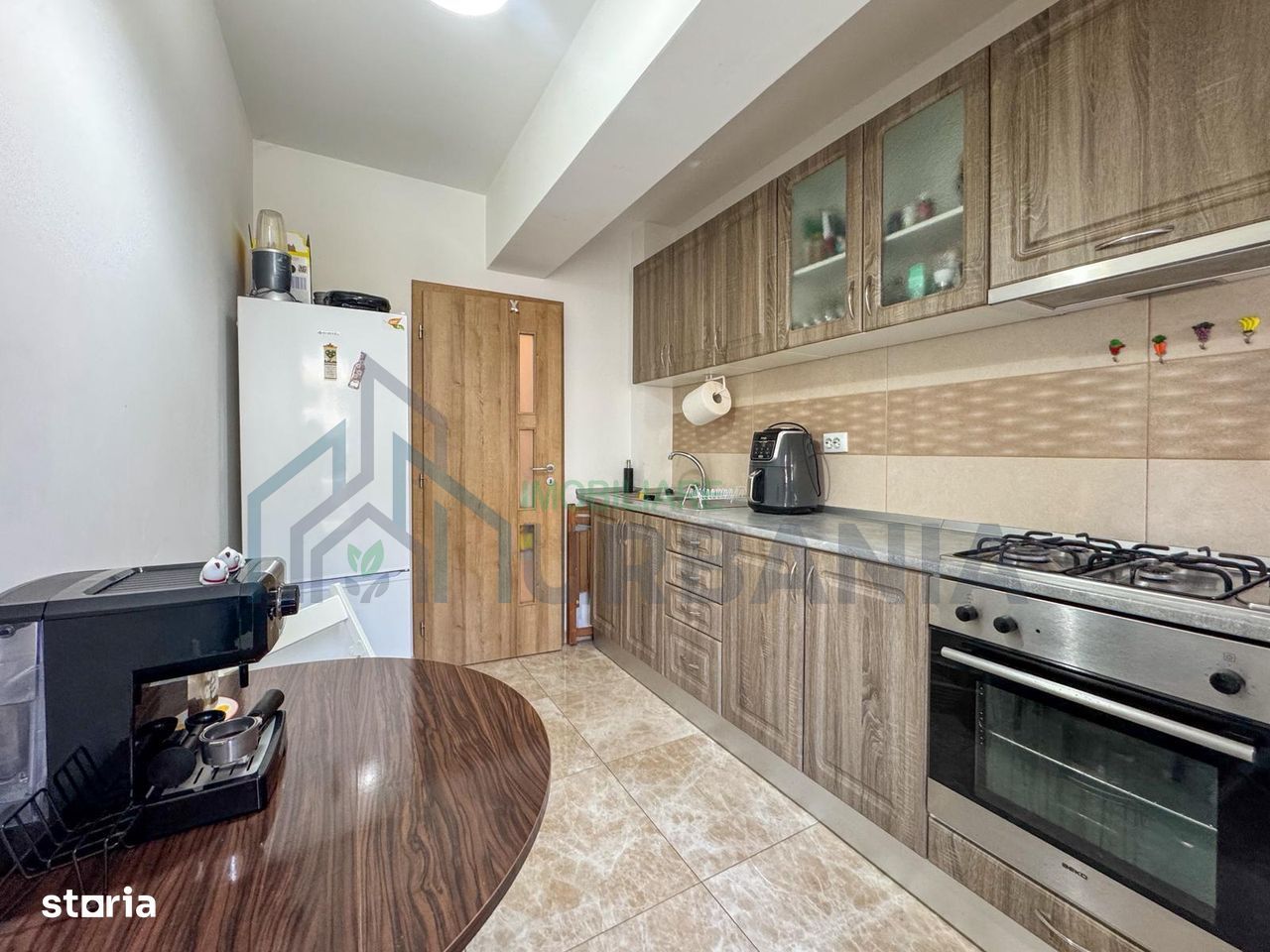 INCHIRIERE APARTAMENT CU 2 CAMERE - Poză 1