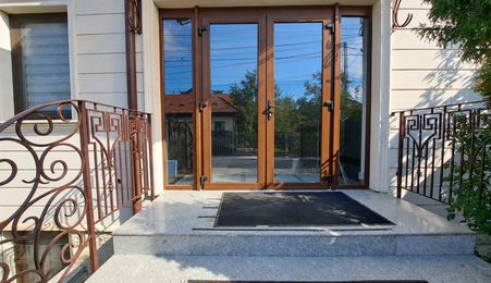 Spatiu comercial pretabil pentru activitati medicale, servicii, comert!