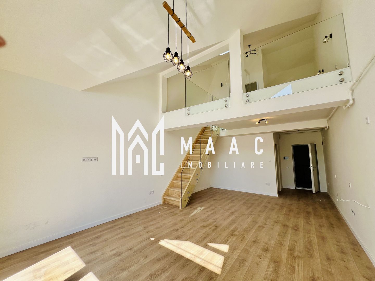 Penthouse 2 niveluri + balcon- la cheie, intabulat I 0% Comision - Poză 4