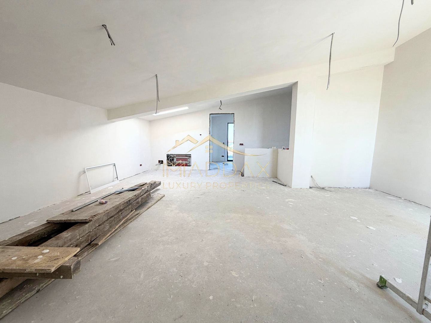Vila cu 6 camere // 190mp // teren 300mp // Tunari - Poză 25
