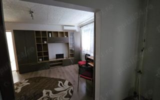 Vand apartament 2 camere etaj 1, CENTRALA, zona Sagului Piata Doina - Poză 1