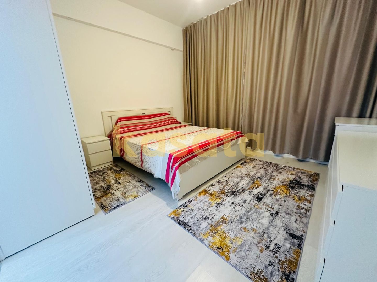 3 camere | Metrou 7 minute / loc parcare inclus - Poză 4