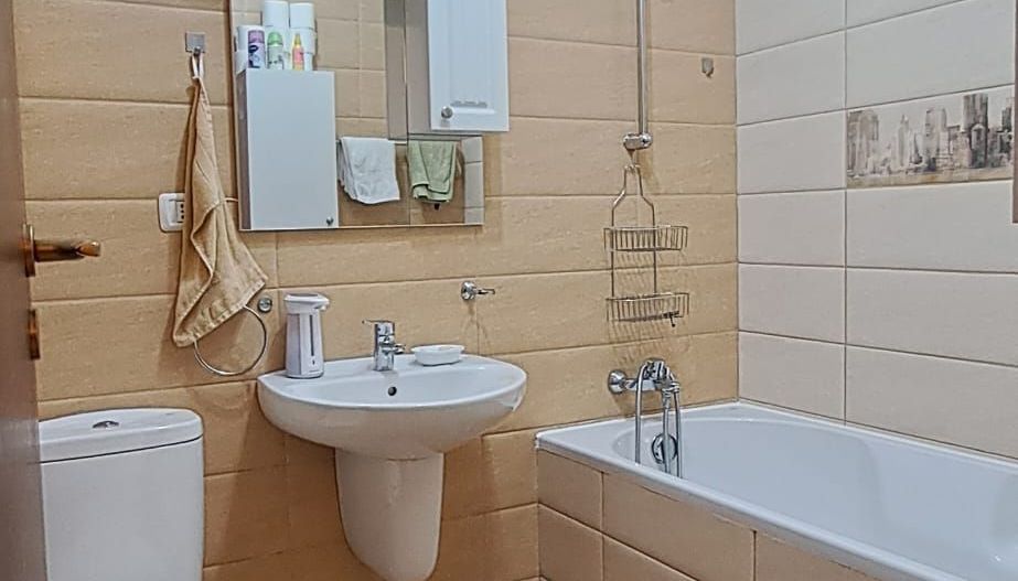 Ghencea zona case/vile, 2 camere, terasa 30 mp, bloc 2015, stb, metrou - Poză 8