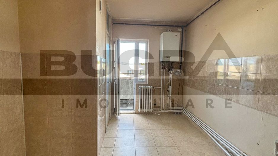 Apartament 3 camere decomandate, 65 mp, 3 balcoane, zona Titulescu - Poză 2