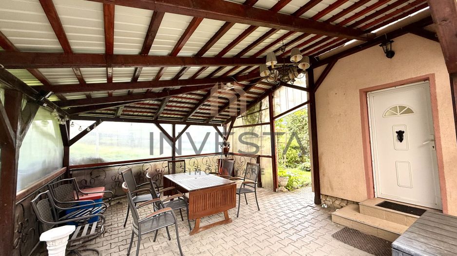 Casă premium de închiriat în Borhanci , grădină spectaculoasa! - Poză 16