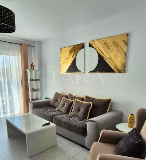 Apartament spațios în Bună Ziua, 3 camere, cu 2 balcoane. - Poză 1