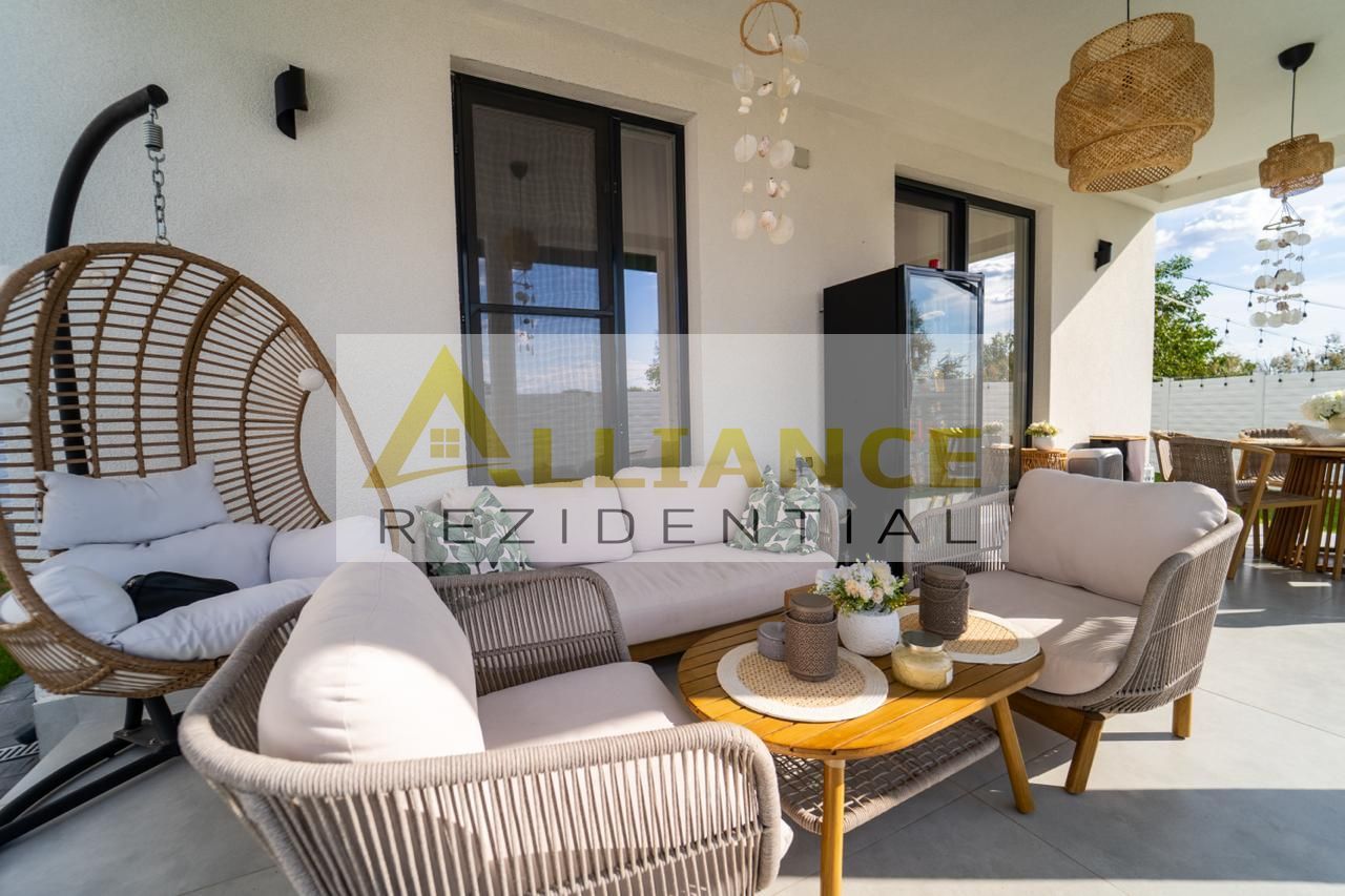 CASA PERFECTA IN BERCENI - INDIVIDUALA - P+1E - MOBILATA & UTILATA - Poză 24