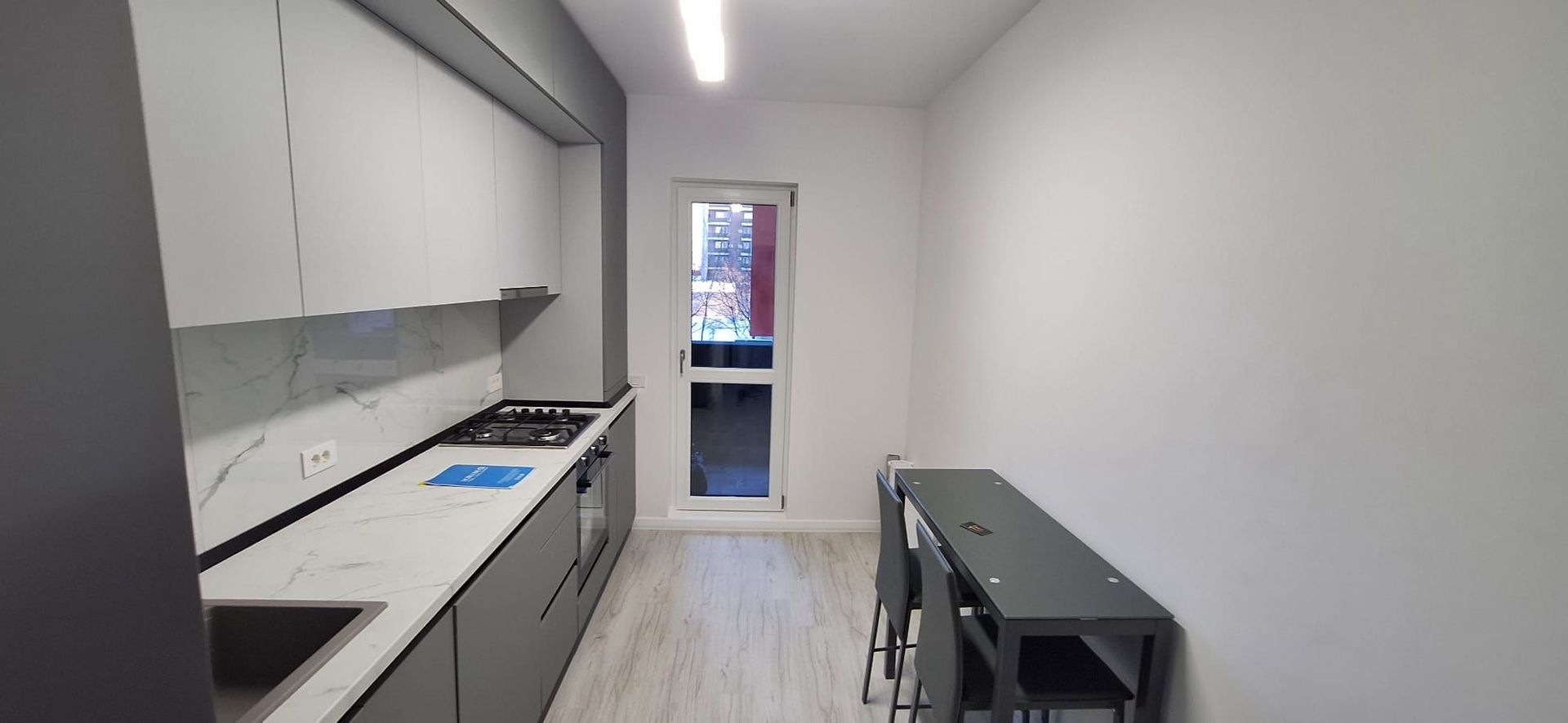 Apartament 2 camere decomandat Metrou Aparatori - Drumul Binelui - Poză 7
