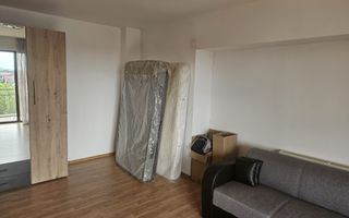 Apartament de Vânzare în Trivale - Zona Capitol - Poză 4