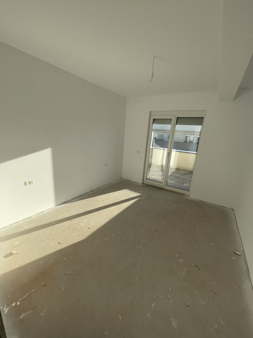 Dezvoltator | Ansamblul Marginii 4 | Penthouse | Terasa de 44 mp - Poză 11