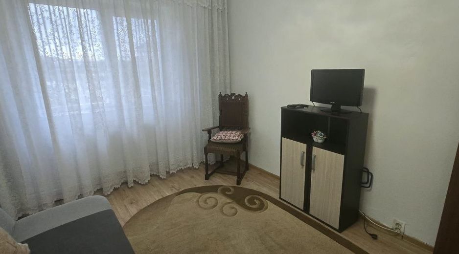 Apartament 3 camere 2 bai si 2 balcoane, Rovinari - Poză 13