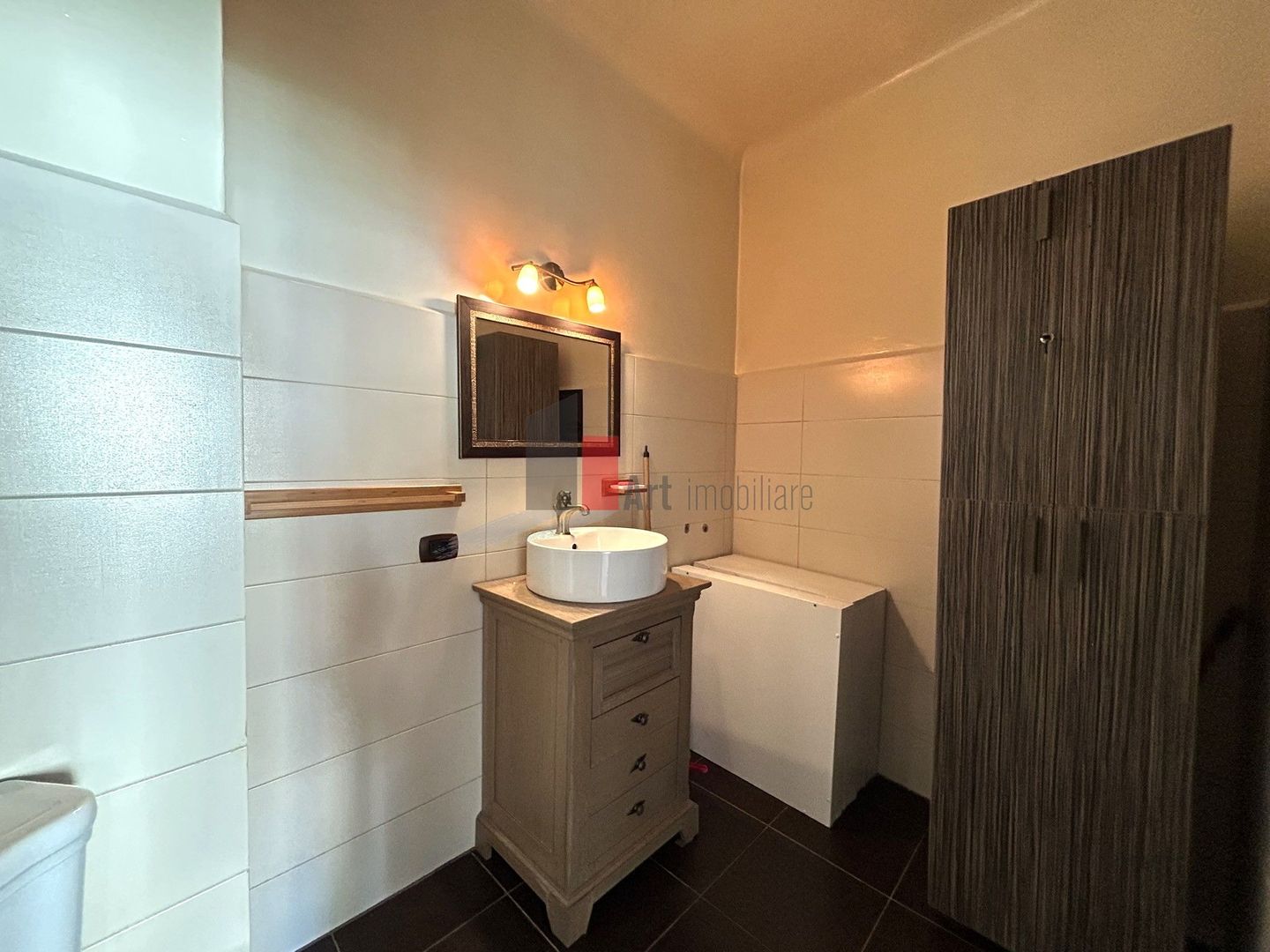 Casa cu 2 camere P+1E | zona Ultracentrala - Poză 8