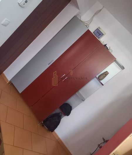 Apartament 2 camere decomandat - Poză 4