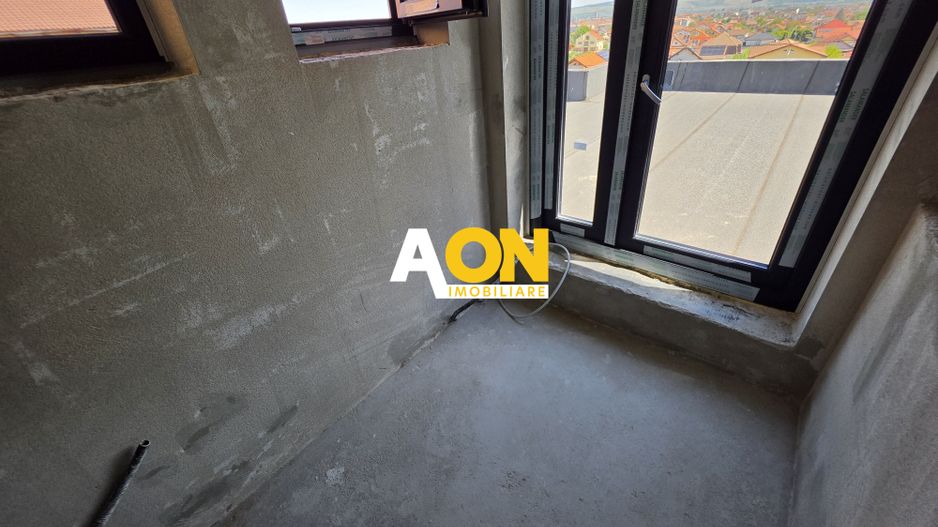Duplex semifinisat, 4 camere,  250 mp teren, zona Schit - Poză 25
