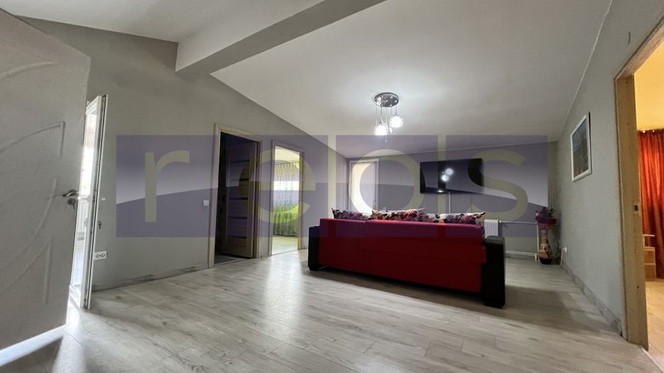 VANZARE CASA S+P+1+M SI SPATIU COMERCIAL | ZONA DRISTOR - Poză 1