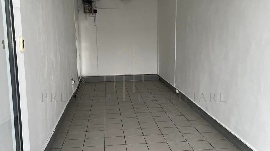 Spatiu Comercial de vanzare in Onesti - Poză 2
