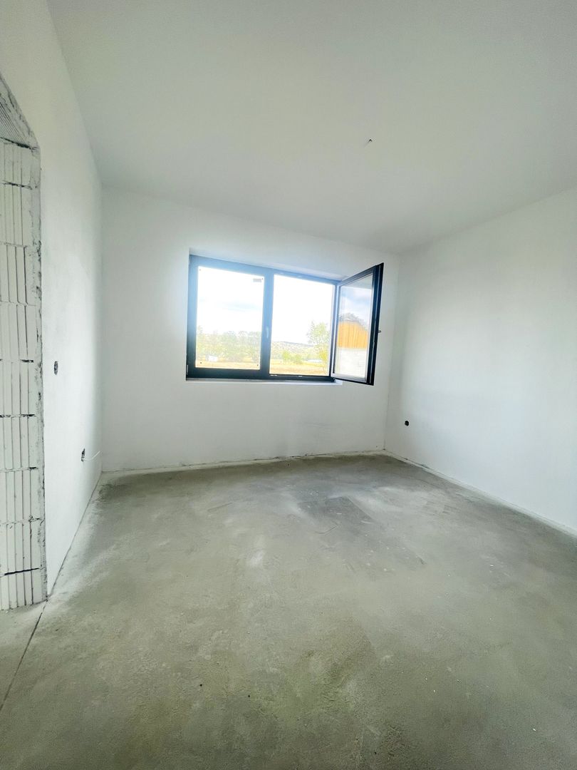 Casă Parter Semifinisată – Oșorhei, utilități complete, teren 515 mp - Poză 7