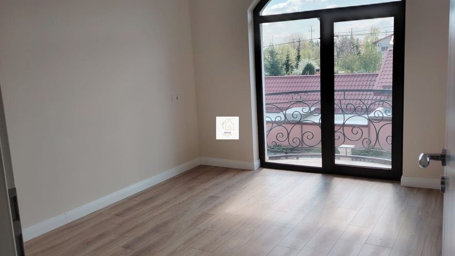 Vila 5 camere Buftea - Poză 18