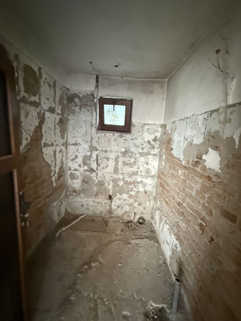 Casă renovanila lângă pădure 91 mp + teren 500 mp cu toate utilitățile - Poză 13
