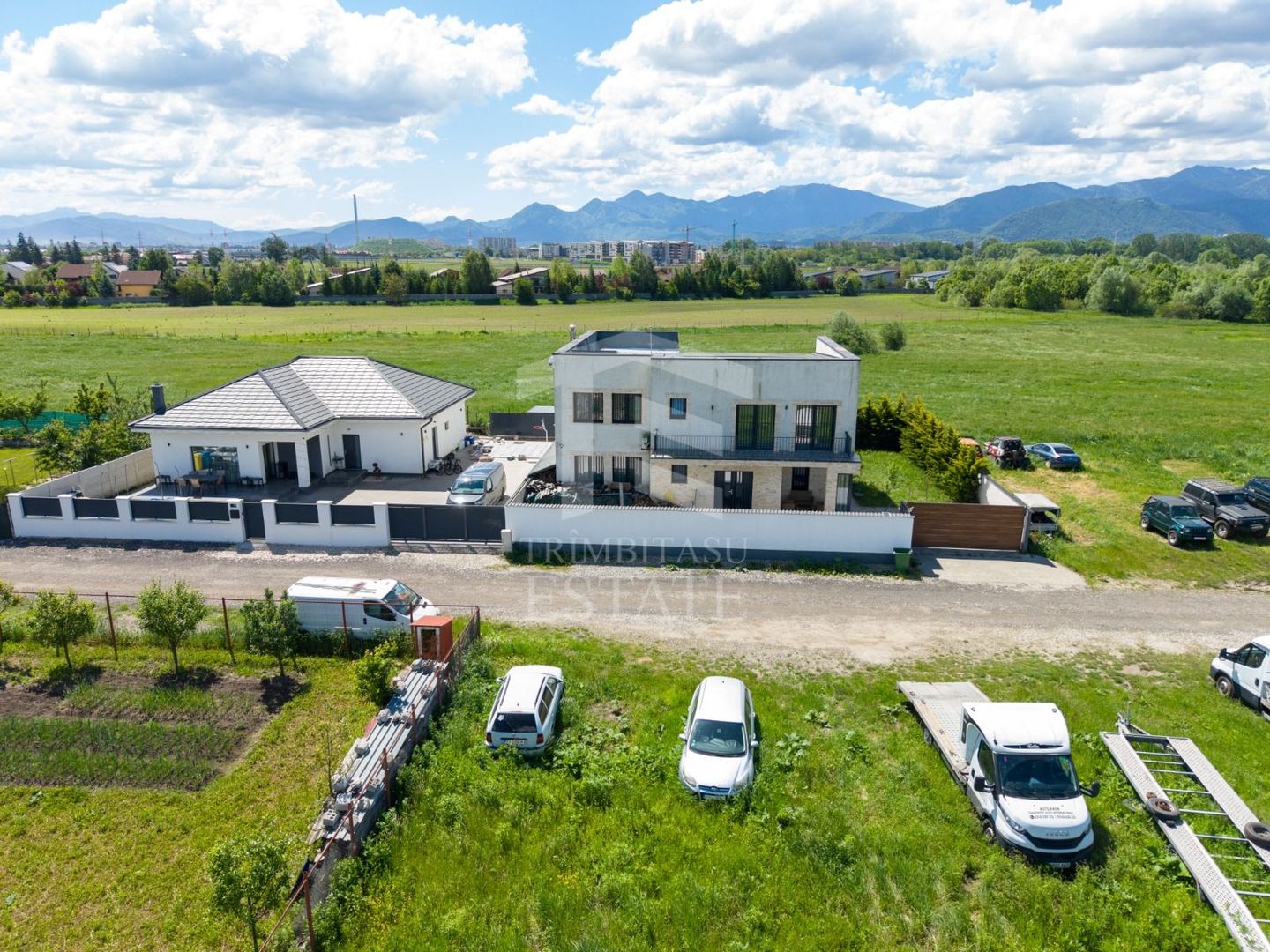 Sanpetru ,Subcetate-Casa 4 camere,3 bai+480 mp teren - Poză 31
