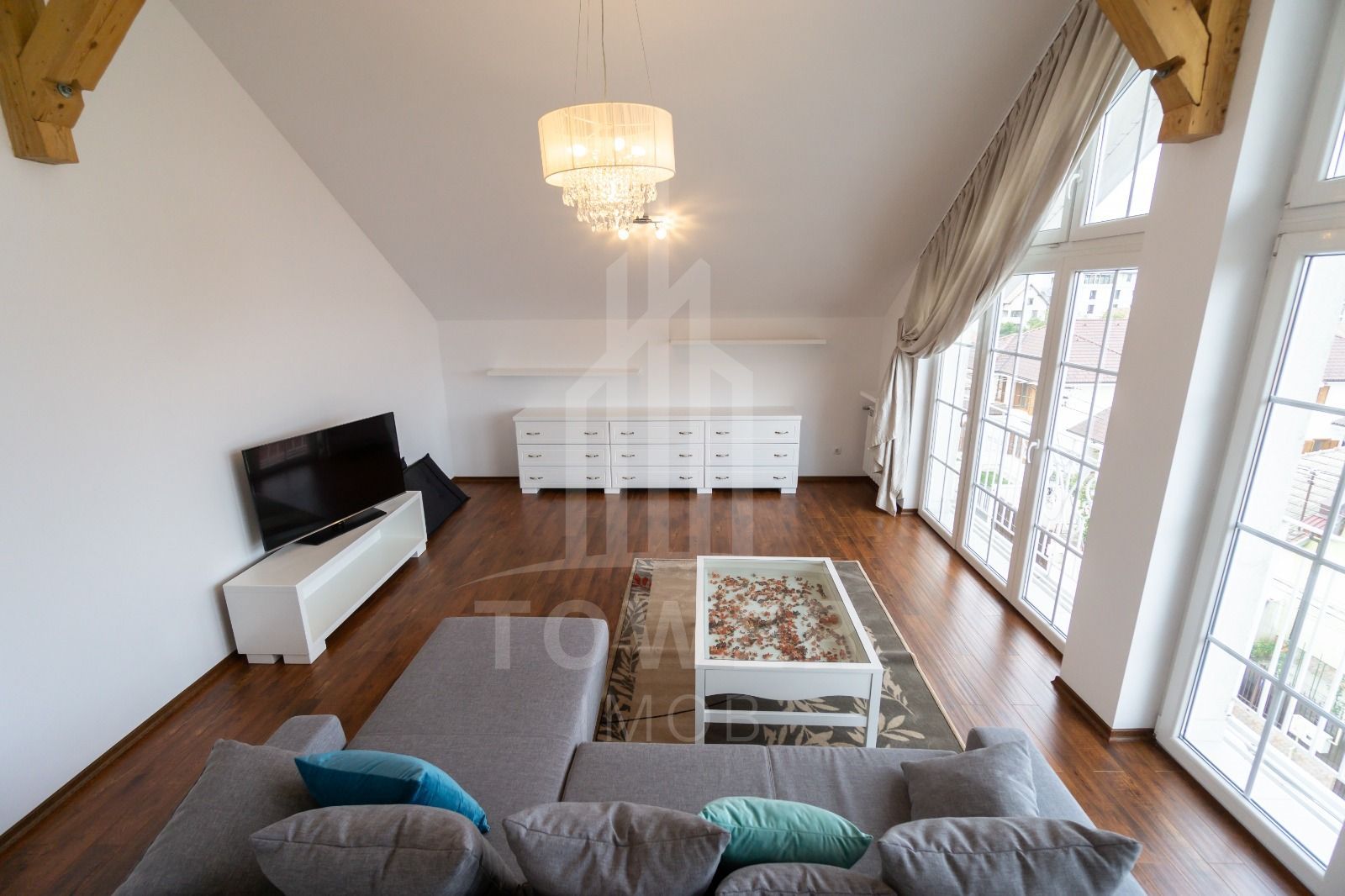 Penthouse de 200 mp+ terasa, in zona Calea Dumbravii - Poză 5