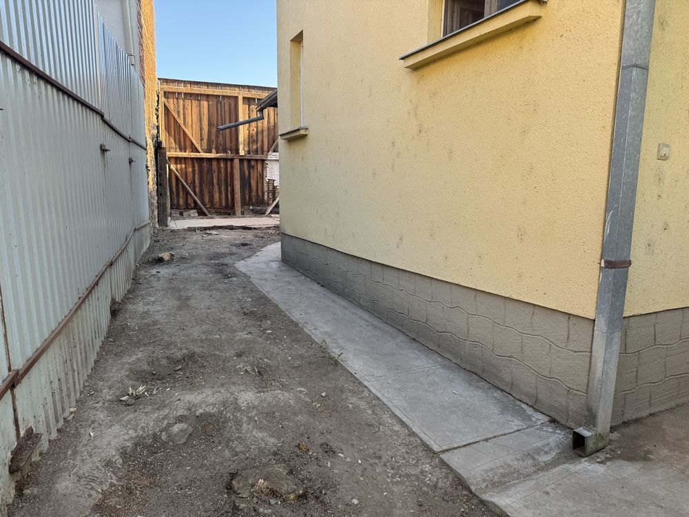 BRASADAS vinde casa cu 3 camere, si curte în zona UNIRII. - Poză 4