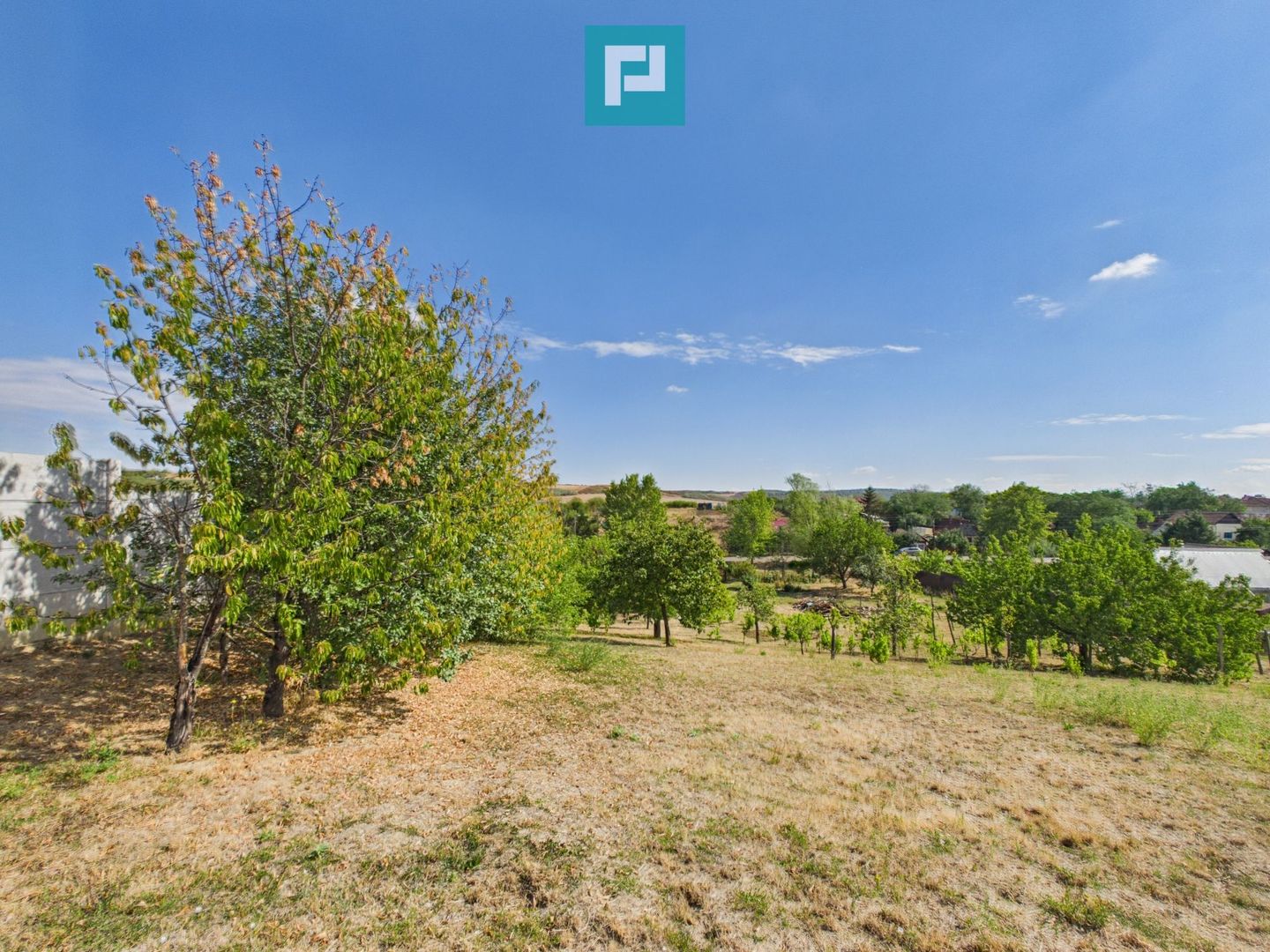 Casă din lemn în Uileacu de Munte – teren 2140 mp - Poză 23