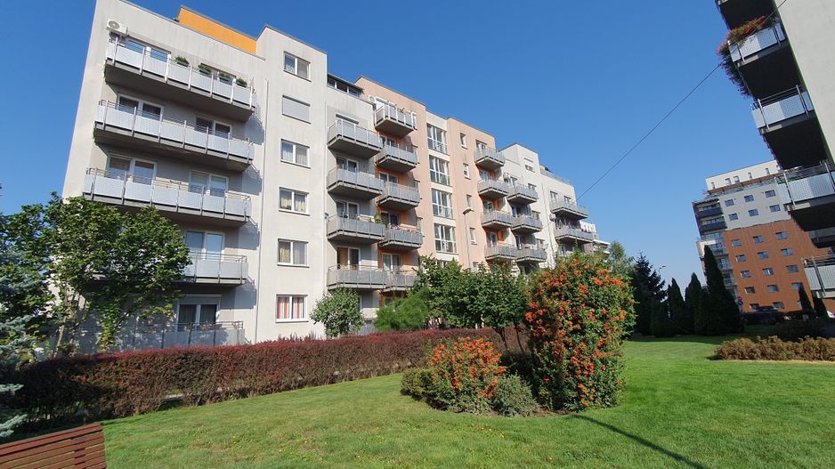 Avantgarden 2 garsoniera mobilata cu parcare - Poză 1