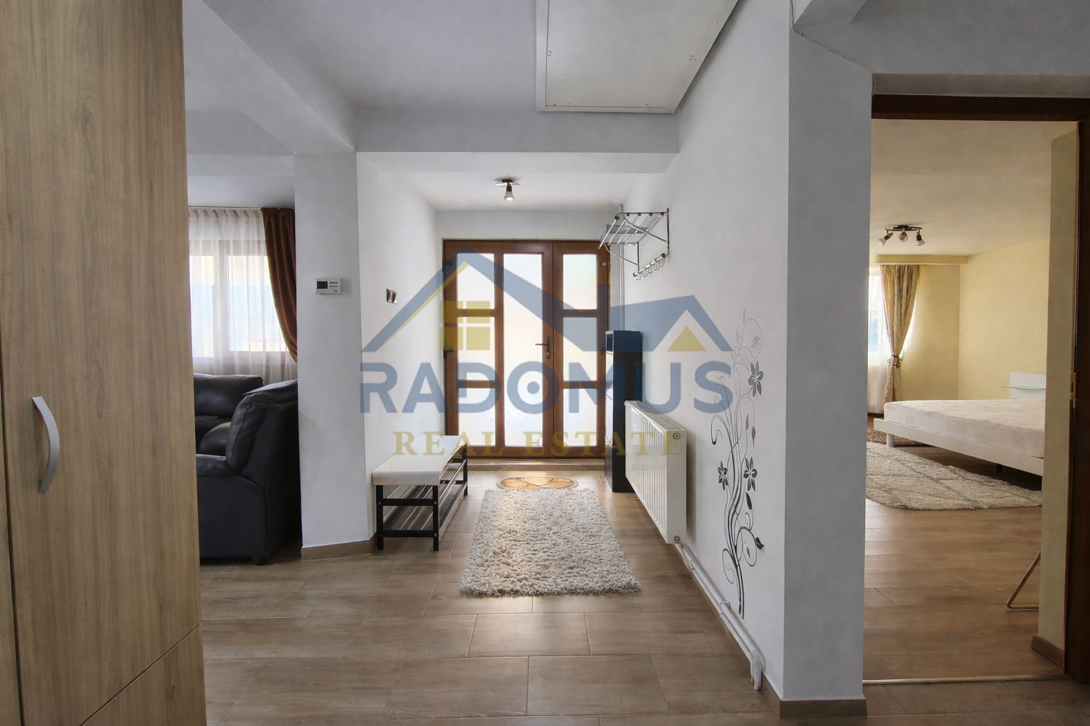 Casă de închiriat  Păulești – Mobilată - Utilata 3 cam - 2 bai -433 mp - Poză 4