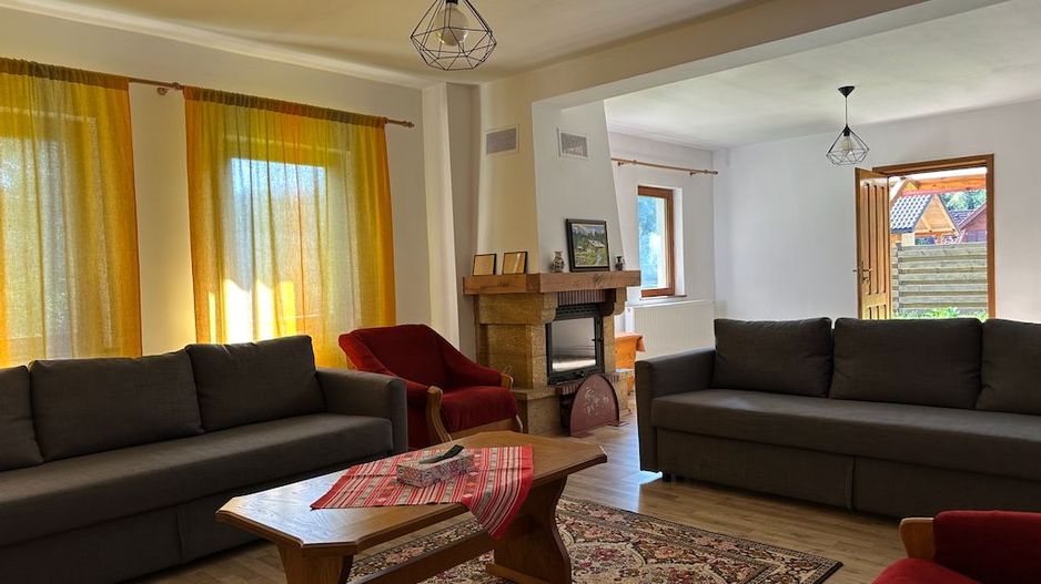 Vila de vanzare Plaiul Foii - ocazie unica! - Poză 11