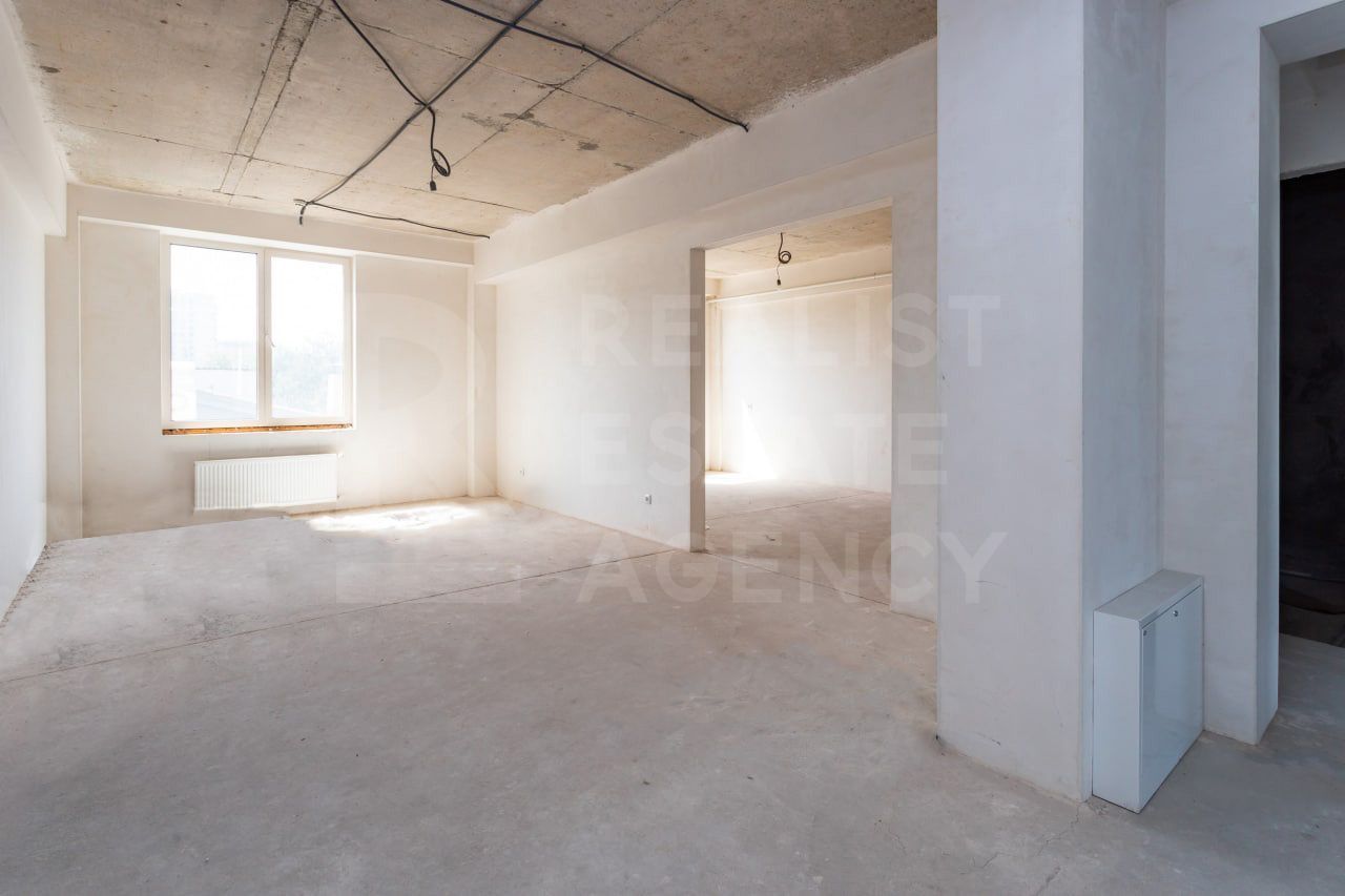 Apartament spațios cu 3 camere pe str. Trandafirilor - Poză 5