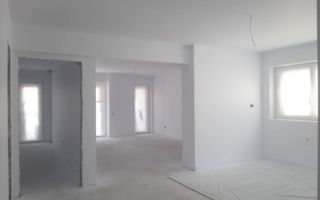 Apartament 3 camere 82 mp + 2 terase de 24 mp zona rezidentiala aerisita - Poză 2