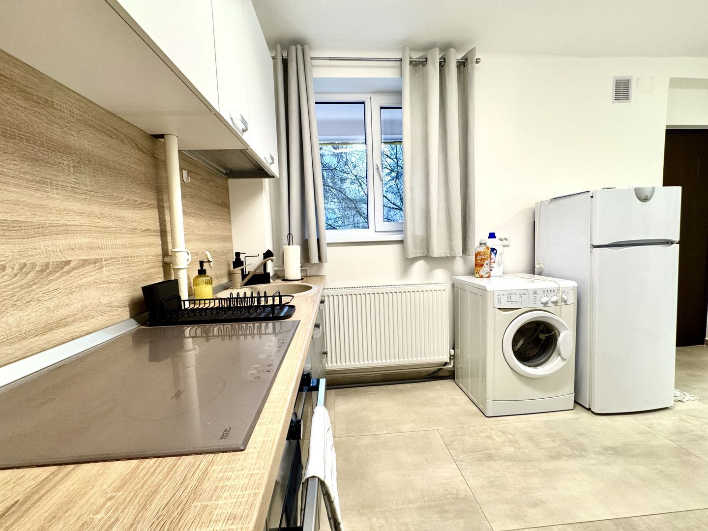 2 camere central vis-a-vis de Posta Mare - Poză 13