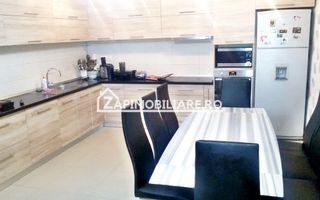 Casa 5 camere, 250 mp,3 băi,2.500mp teren,  0% comision - Poză 7