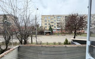 Apartament cu 4 camere, decomandat, etaj intermediar, garaj inclus, Victoriei - Poză 9