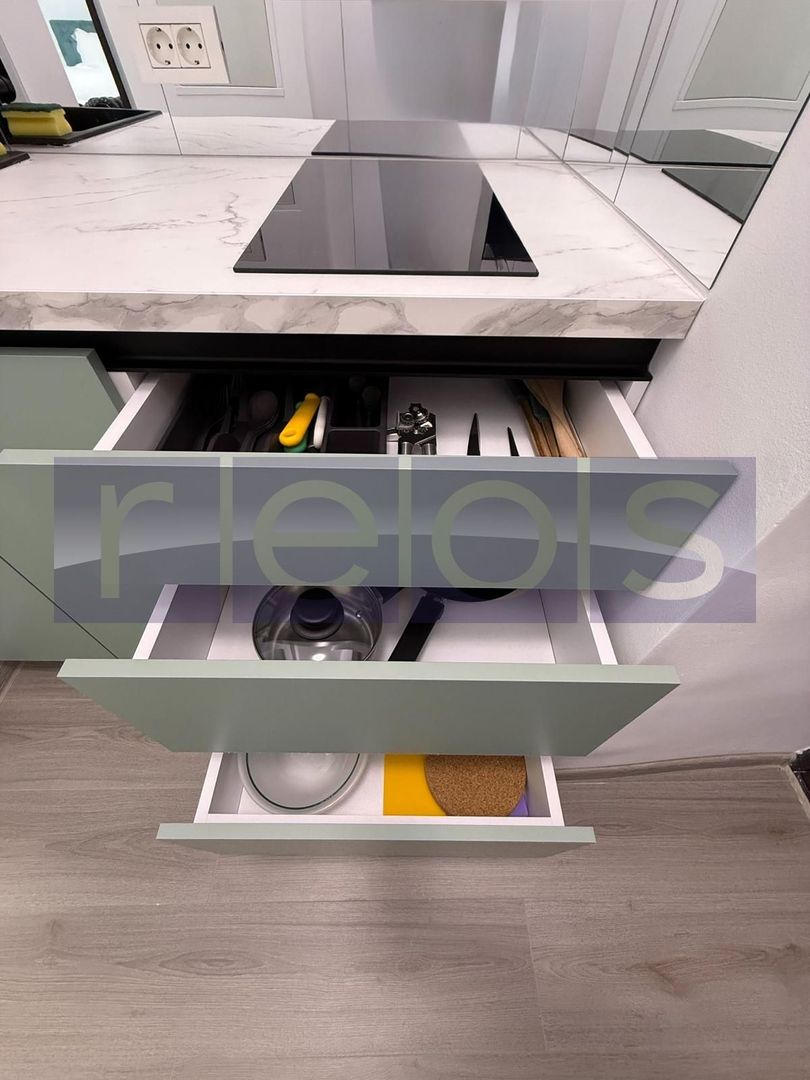 VANZARE GARSONIERA ULTRACENTRAL UNIVERSITATE 21MP RENOVAT INVESTITIE AIRBNB - Poză 11