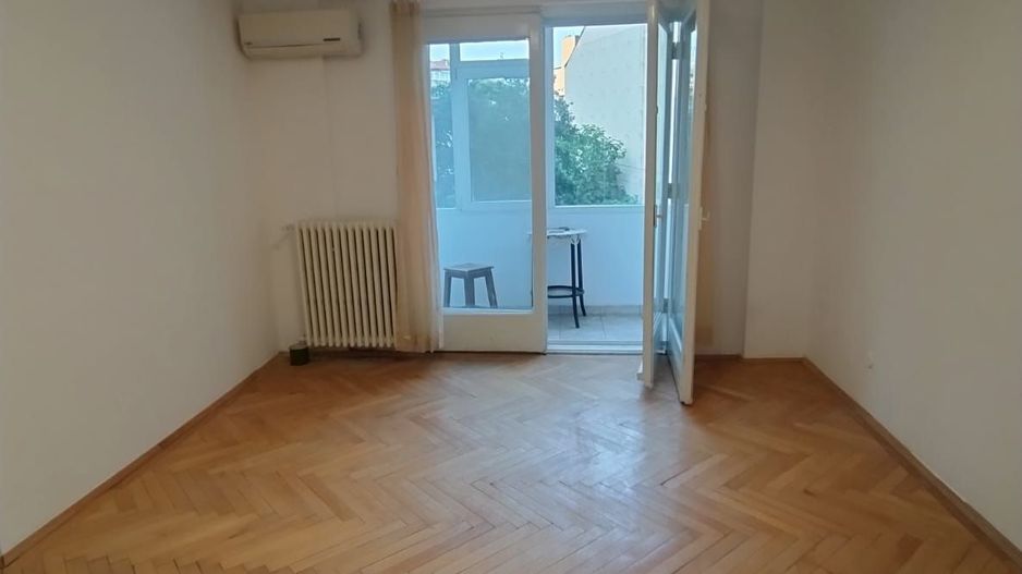 Apartament 2 camere nemobilat, zona Mihail Kogalniceanu-IZVOR - Poză 2
