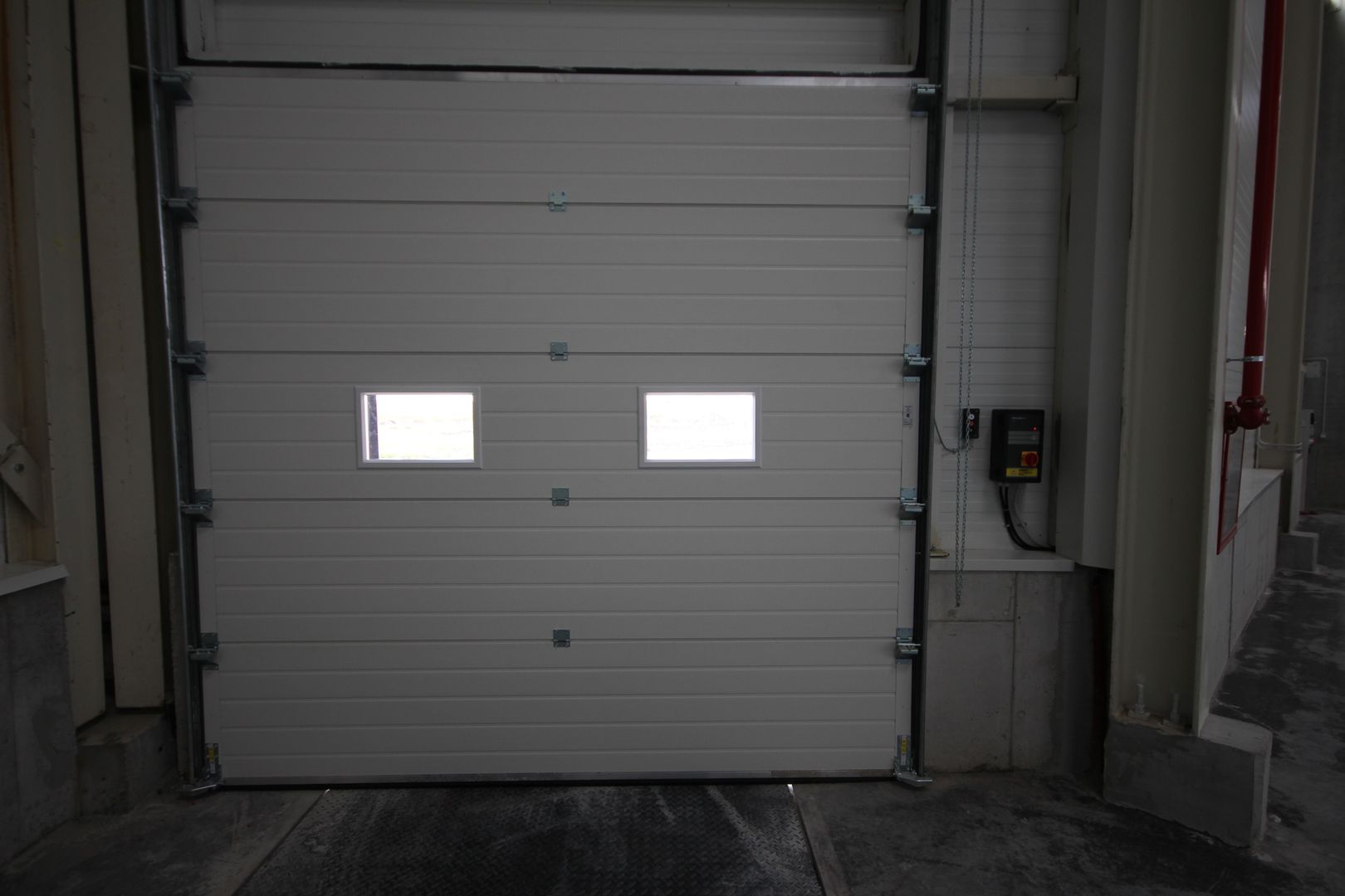 Spațiu industrial de  2.000   mp de închiriat - Poză 7