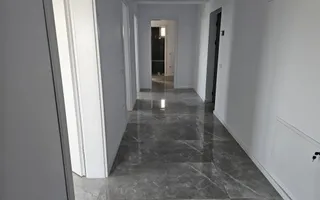 Apartament decomandat 3 camere, disponibil imediat, etaj 2/10 - Poză 12