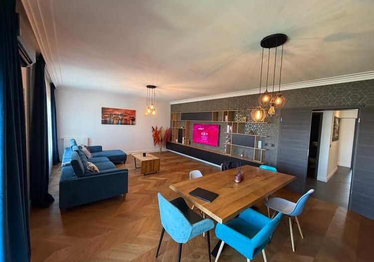Apartament premium cu 4 camere, terasă panoramică și 2 parcări - Poză 2