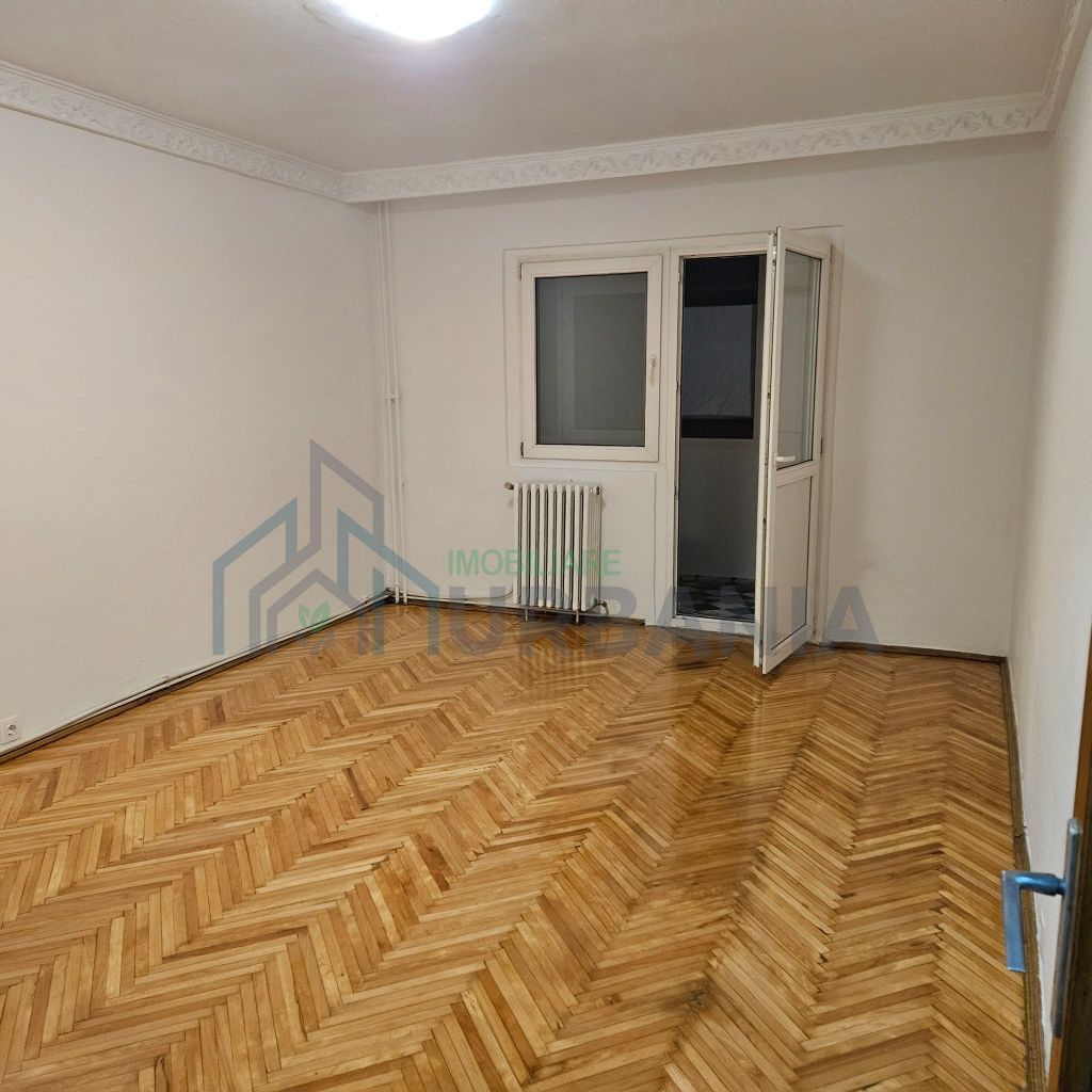 Inchiriez apartament 2 camere nemobilat Frumoasa - Poză 1