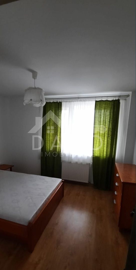 INCHIRIEZ APARTAMENT CU 2 CAMERE - Poză 3
