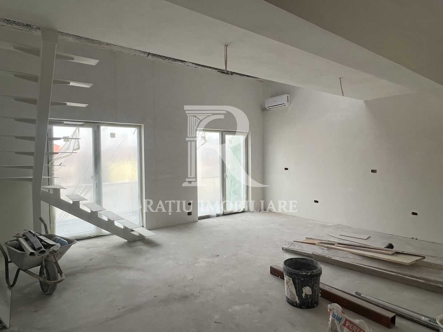 Apartament cu 2 camere tip mezanin | Central | Charm Residence | Oradea - Poză 7