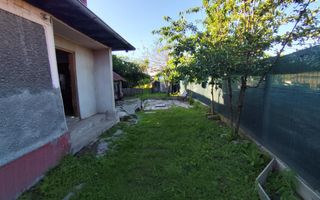 Casa Batraneasca cu 1410 mp teren, Cocorastii MIslii. - Poză 9
