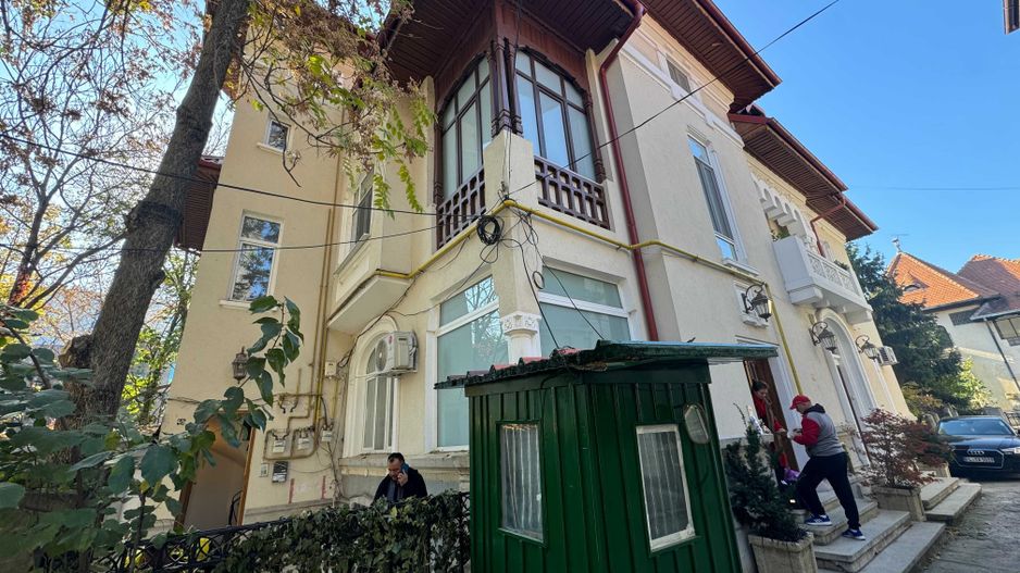APARTAMENT PREMIUM | VILA INTERBELICA | DOROBANTI - Poză 1