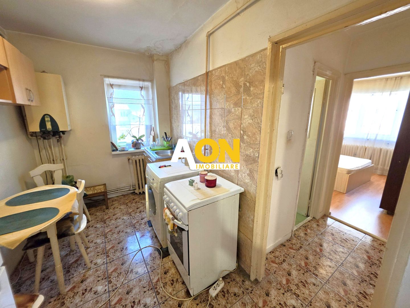 Apartament 2 camere, etaj 4 din 10, Cetate, zona B-dul Transilvaniei - Poză 4